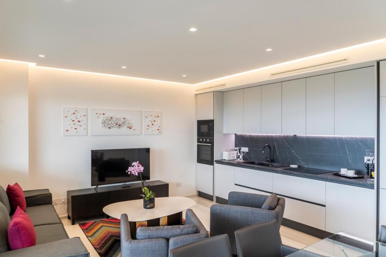 Gentile 46 Luxury Accomodation Apartment Bari Exterior photo